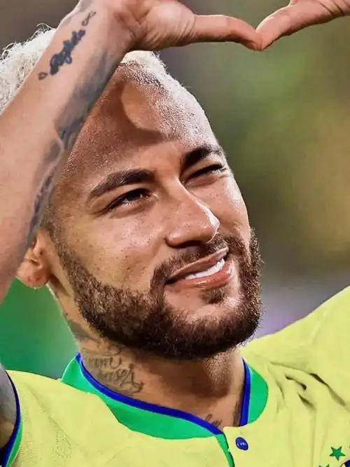 湖人做出关键决定，将布朗尼·詹姆斯分配至南湾G联赛.