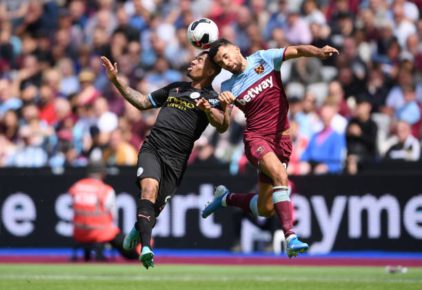 广厦vs上海前瞻：豪门对决看点多，洛夫顿态度成X因素（广厦对阵上海前瞻：强强对话看点满满，洛夫顿态度或成关键变量）